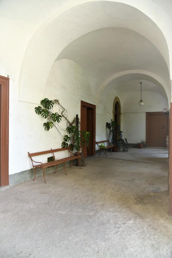 Casa Vacanza "Nonna Matilde" A Meta Di Sorrento, 600Mt Dal Mare, Casa Per 4 Exterior photo